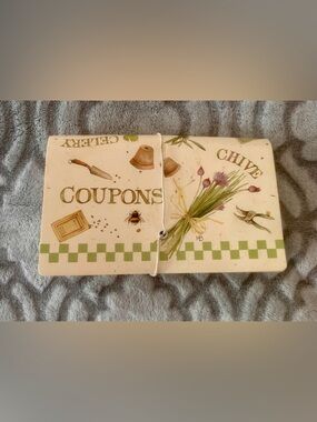 Hallmark Coupon Organizer Farmhouse Garden Accordion Holder